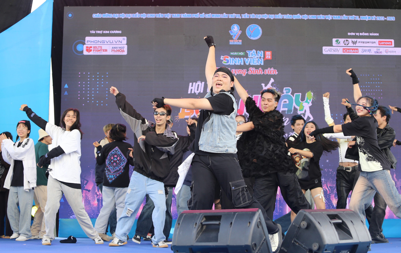 Không gian để bạn trẻ thoả sức thể hiện đam mê, cá tính. Không gian để bạn trẻ thoả sức thể hiện đam mê, cá tính.