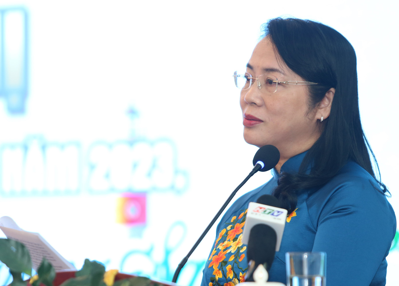 Bà Trần Kim Yến phát động chương trình “Vì Trường Sa xanh” (Ảnh: Ngô Tùng).