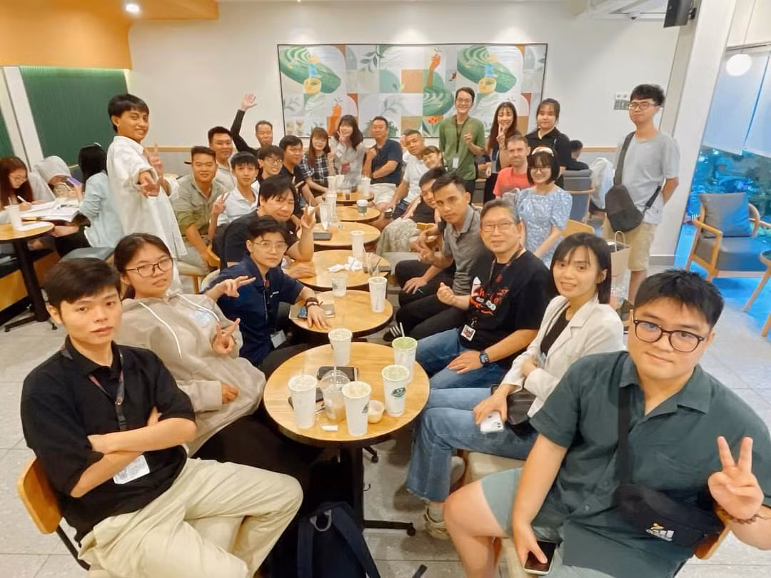 CLB tiếng Nhật 'Chời ơi' thành lập bởi thầy Taiki – giảng viên tiếng Nhật ở các trường đại học, mang mục tiêu rèn luyện kỹ năng nói tiếng Nhật tự nhiên cho sinh viên.
