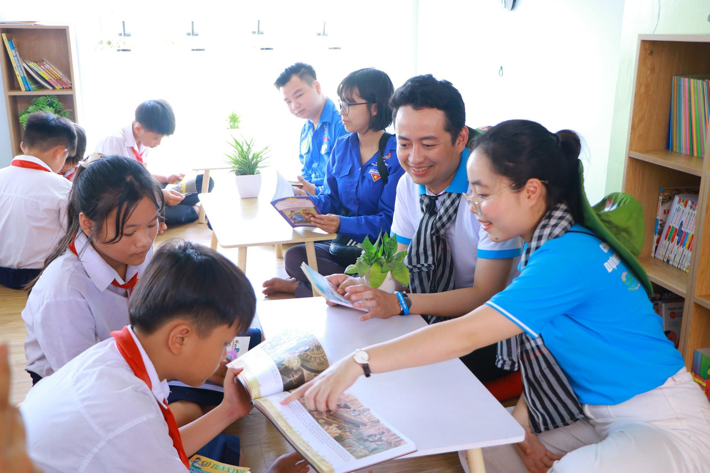 Ra mắt khuôn viên học tập của học sinh trường Tiểu học Hòa Lộc.