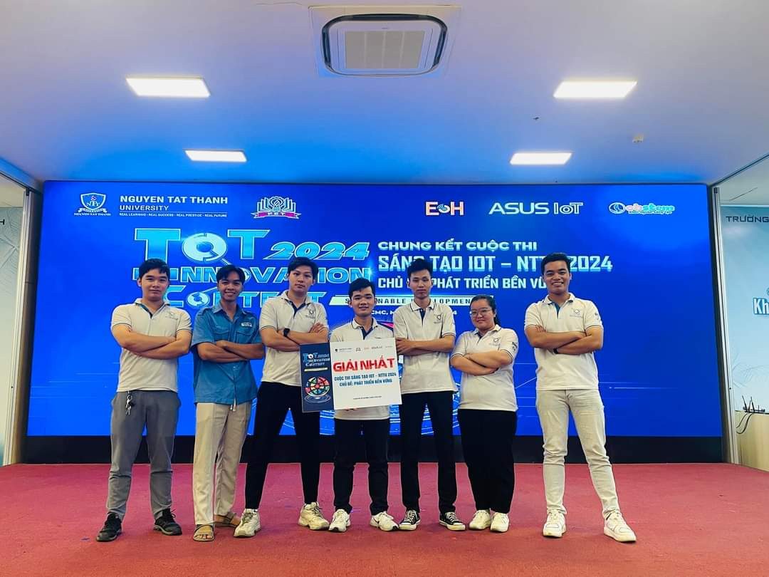 Đội CKC (trường CĐ Kỹ thuật Cao Thắng) giành giải Nhất cuộc thi. Đội CKC (trường CĐ Kỹ thuật Cao Thắng) giành giải Nhất cuộc thi.