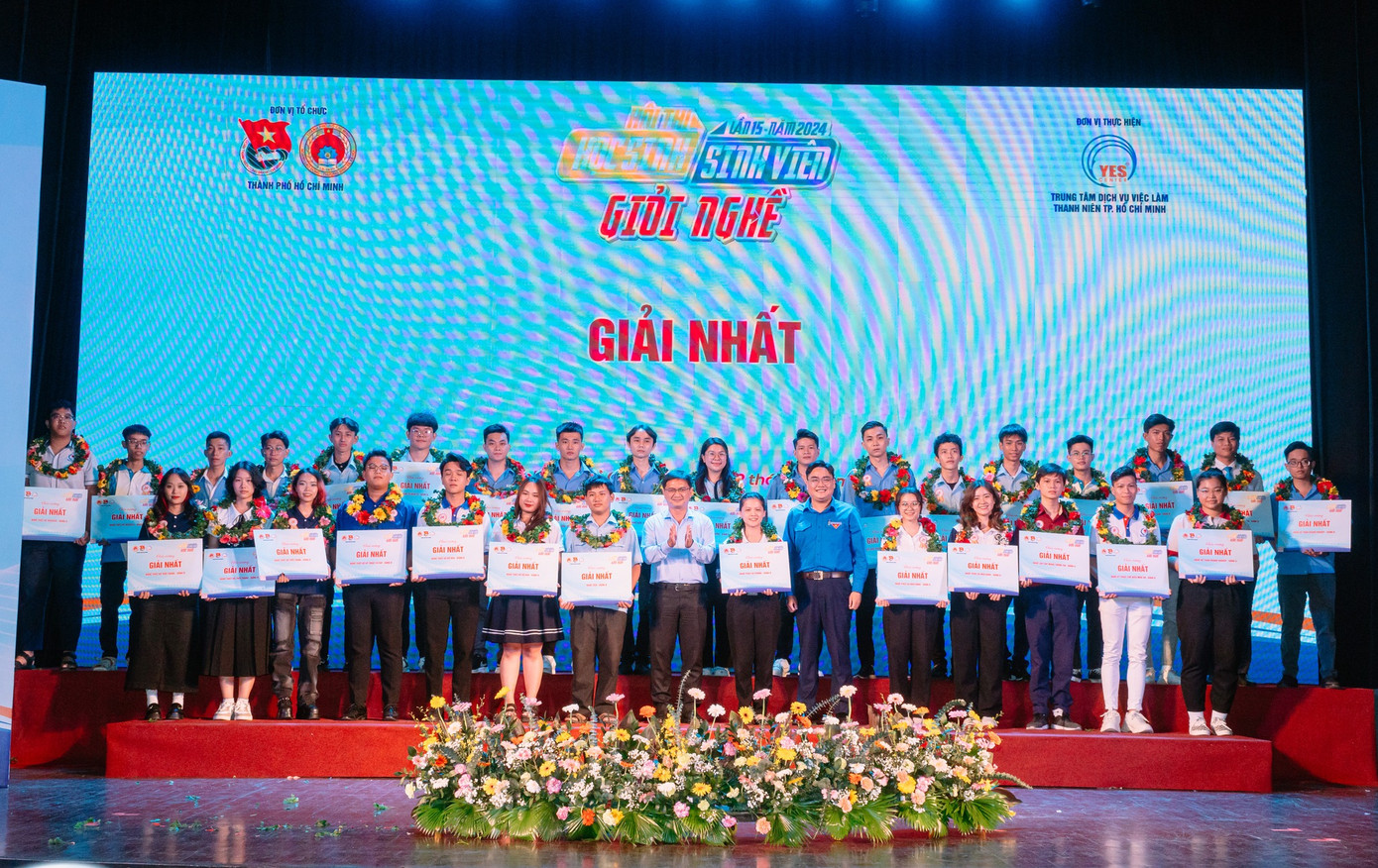 Ban Tổ chức đã trao giải cho 148 thí sinh đoạt giải. (Ảnh: TLTĐ)