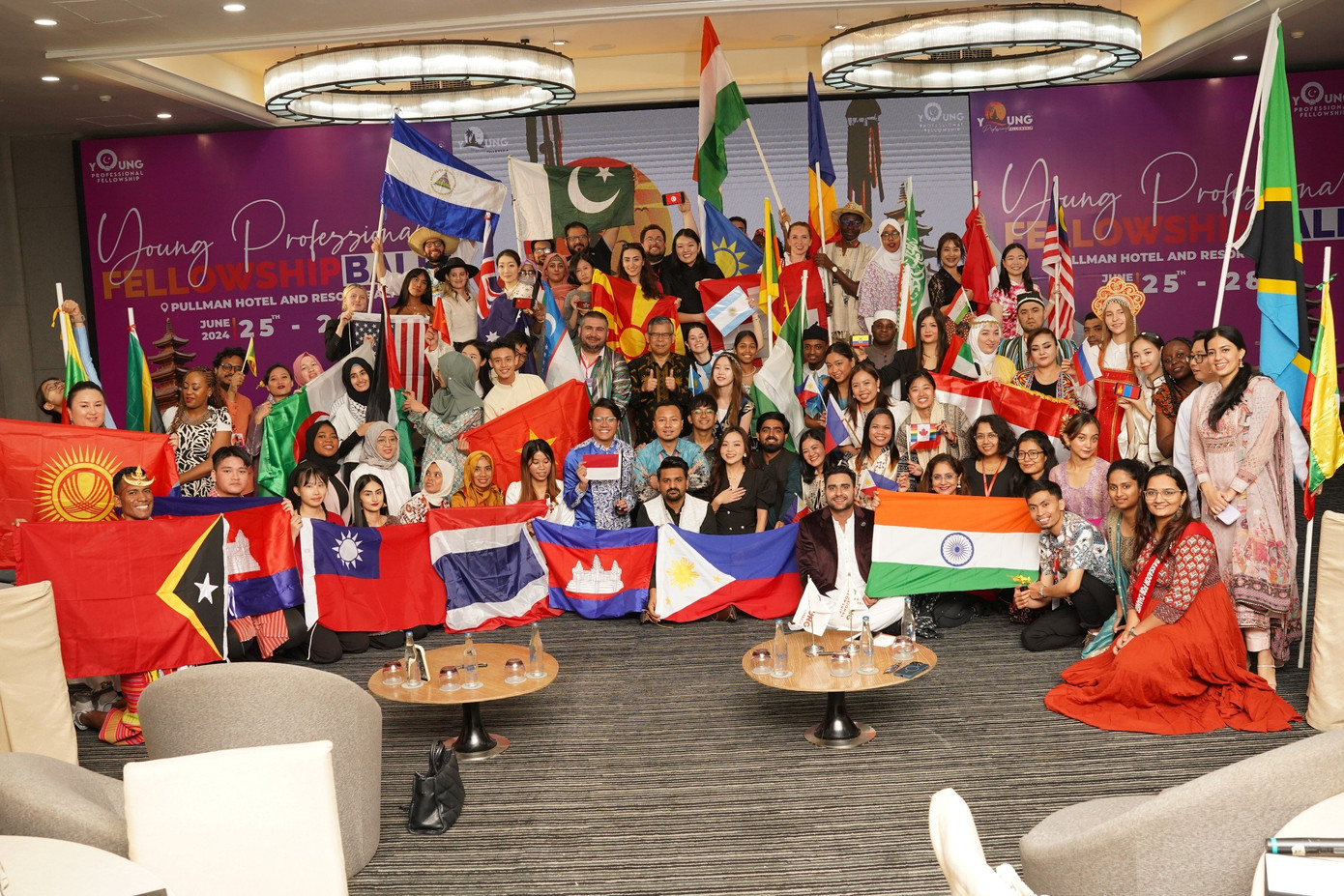 Chuyến đi giúp Tấn Điền kết nối được nhiều người bạn trên thế giới. (Ảnh: NVCC) Chuyến đi giúp Tấn Điền kết nối được nhiều người bạn trên thế giới. (Ảnh: NVCC)