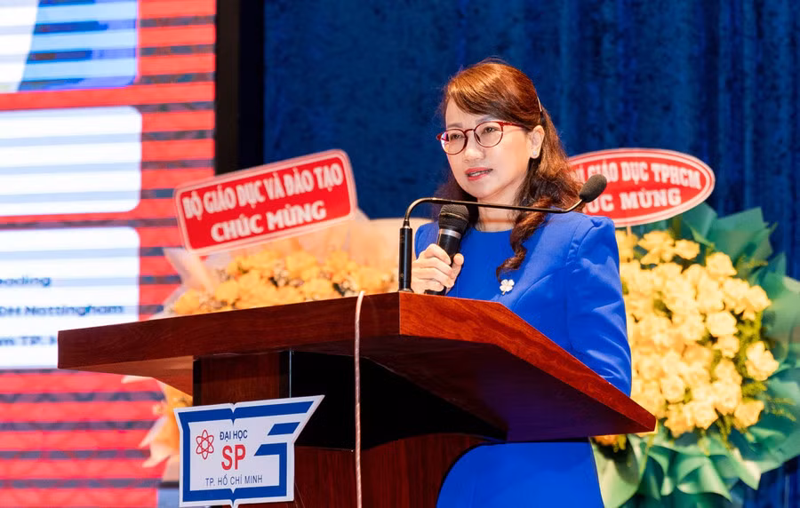 GS. TS Nguyễn Thị Thanh Mai phát biểu tại Hội thảo. GS. TS Nguyễn Thị Thanh Mai phát biểu tại Hội thảo.