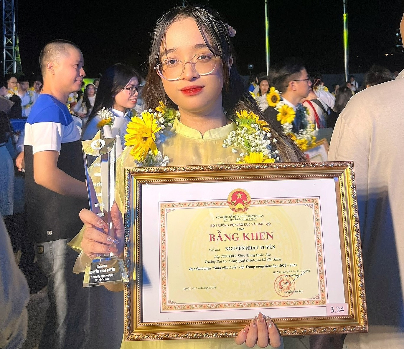 Nhật Tuyền đạt Danh hiệu 'Sinh viên 5 tốt' cấp T.Ư, năm 2023.
