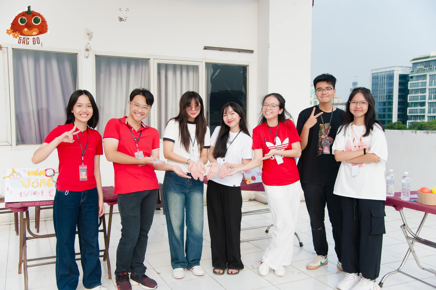 &quot;GẤC ĐỎ.&quot; tập trung vào các hoạt động cộng đồng, chung tay vào việc gắn kết các thế hệ và thời đại.