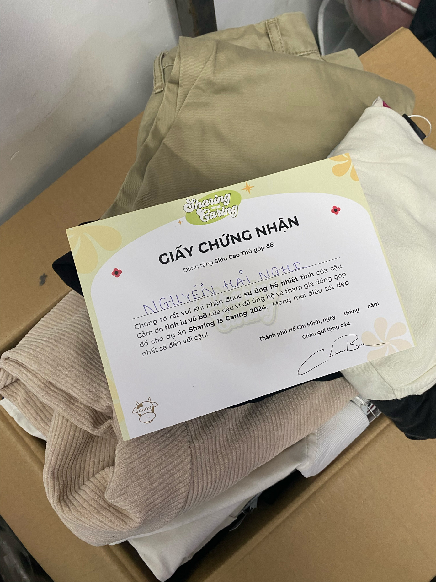 Các bạn góp hơn 30 món đồ sẽ được gửi tặng giấy chứng nhận từ dự án.