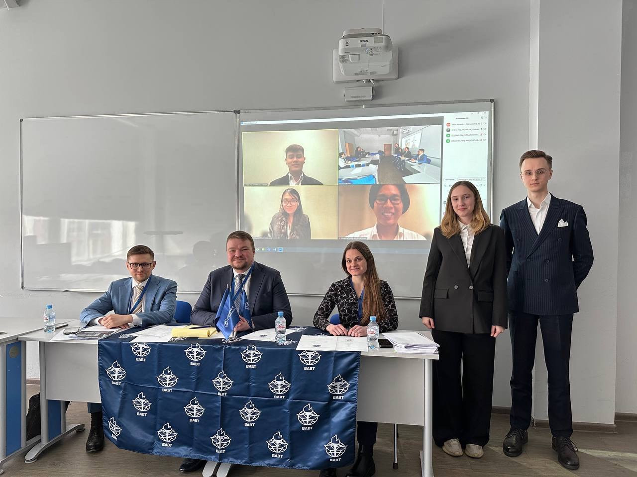 Đội thi của Bá Huy tham gia vào vòng Semi Final và giành được giải Ba toàn đội. Đội thi của Bá Huy tham gia vào vòng Semi Final và giành được giải Ba toàn đội.