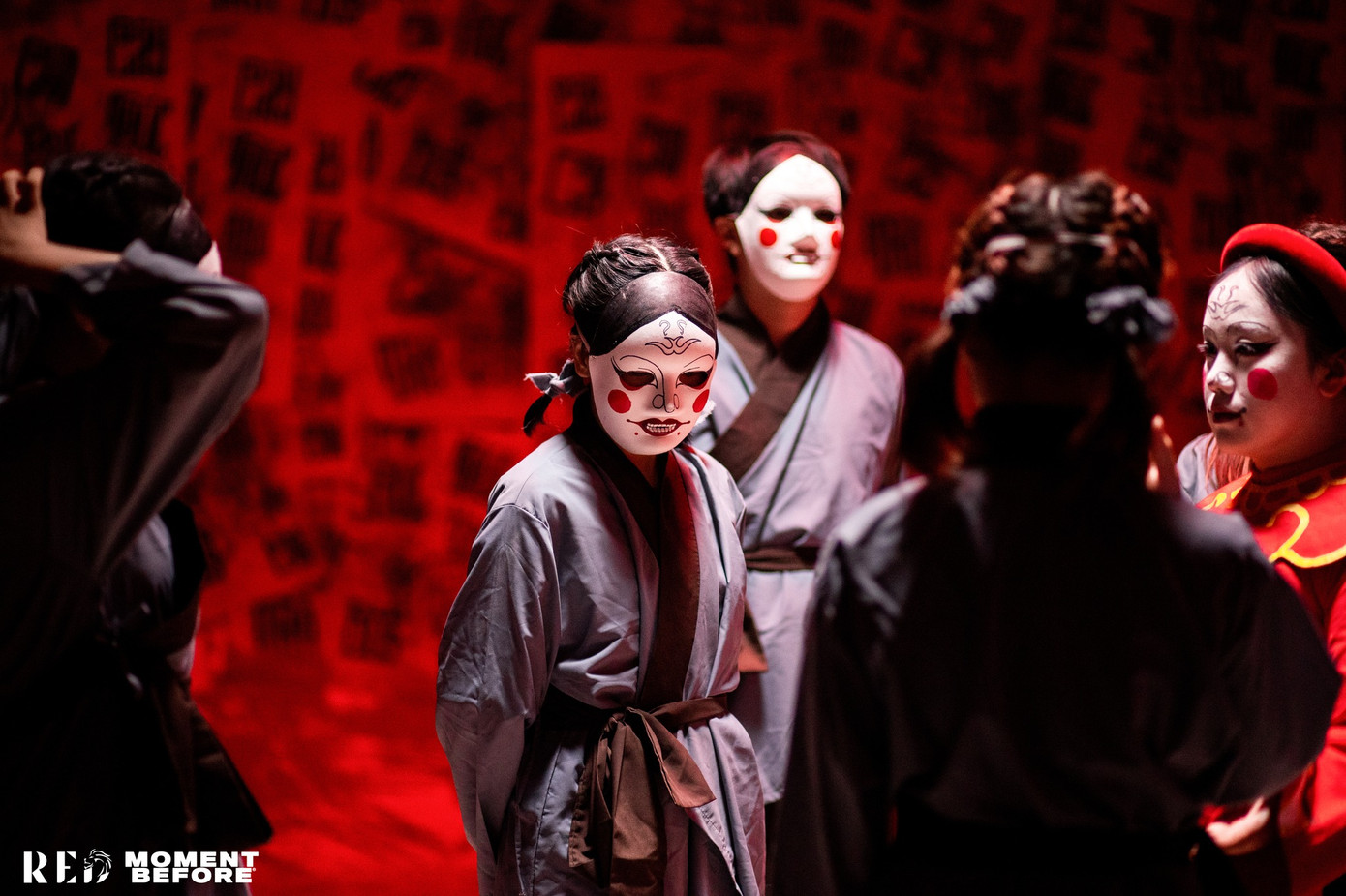 Một cảnh quay trong Short Dance Film. Một cảnh quay trong Short Dance Film.