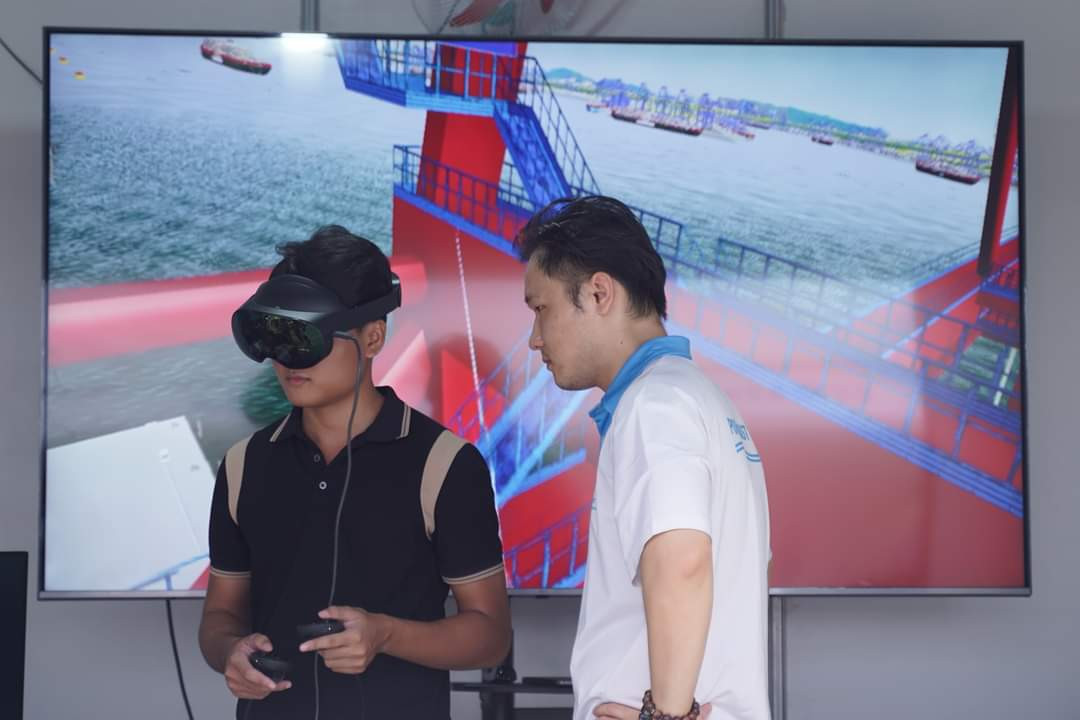 Học sinh tham khảo các ngành mới tuyển sinh năm 2024 của trường ĐH Bách khoa (ĐHQG TP. HCM). Học sinh tham khảo các ngành mới tuyển sinh năm 2024 của trường ĐH Bách khoa (ĐHQG TP. HCM).