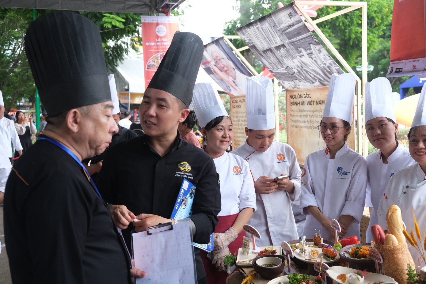 Nhiều hoạt động trong Lễ hội sẽ thu hút đông bạn trẻ đến tham quan. (Ảnh: Phú Quang) Nhiều hoạt động trong Lễ hội sẽ thu hút đông bạn trẻ đến tham quan. (Ảnh: Phú Quang)