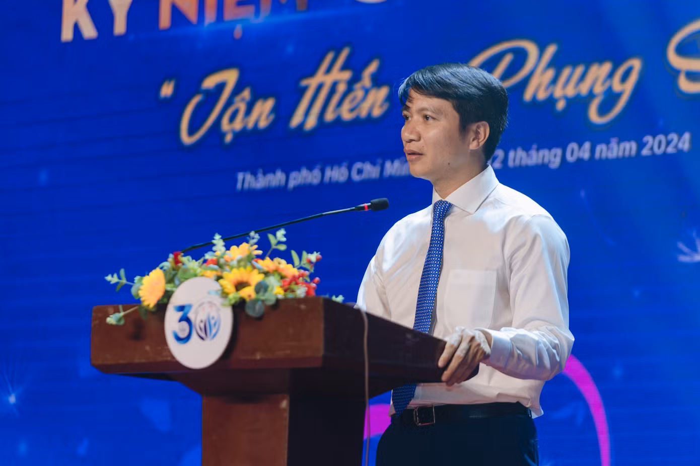 Anh Nguyễn Ngọc Lương - Bí thư Thường trực T.Ư Đoàn, Chủ tịch Hội LHTN Việt Nam phát biểu tại Lễ kỉ niệm.