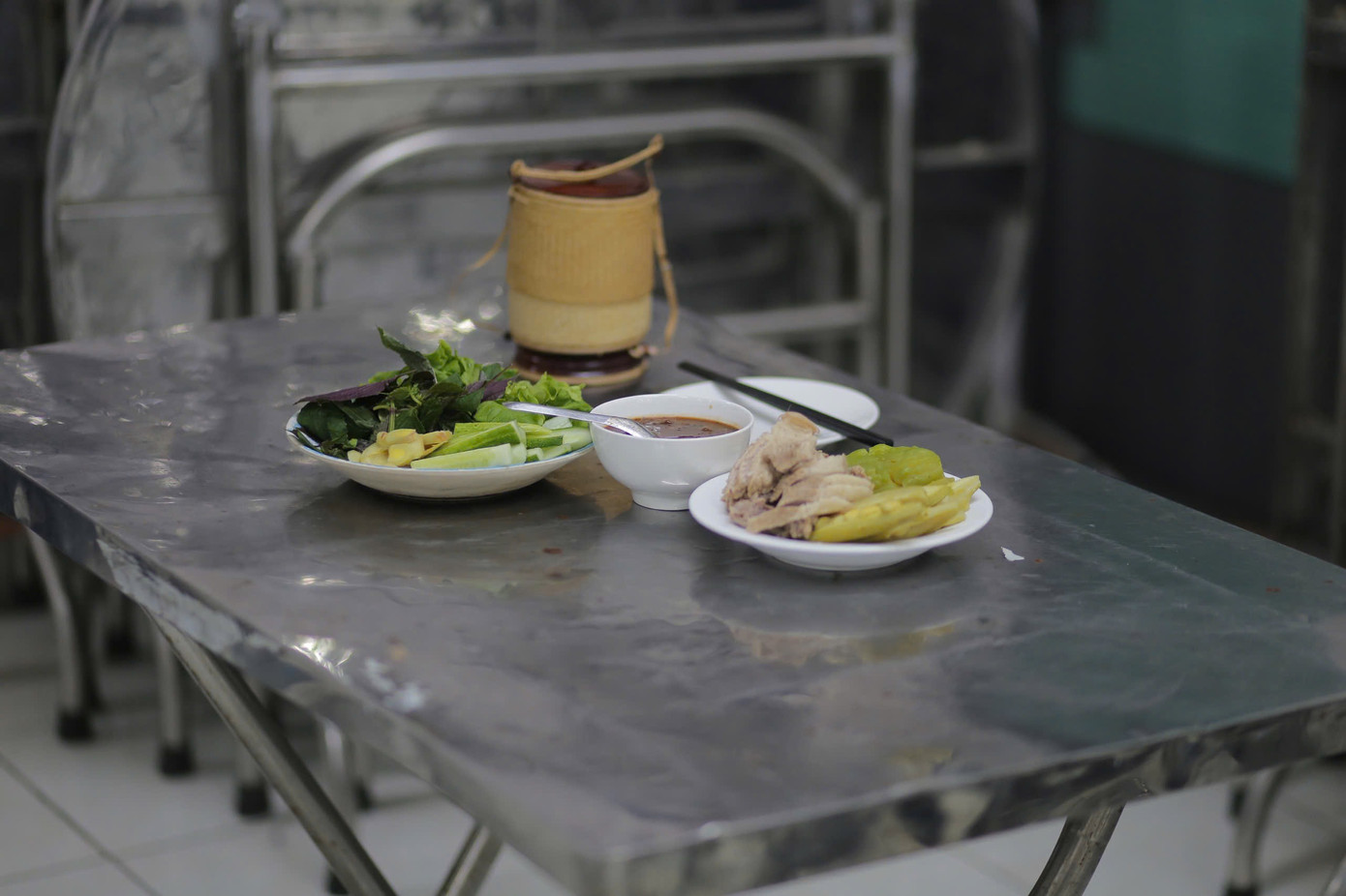 Những món ăn do chính tay các bạn chuẩn bị. Những món ăn do chính tay các bạn chuẩn bị.