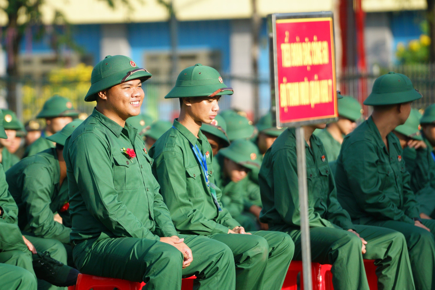 Năm 2024, huyện Bình Chánh (TP. HCM) có tổng cộng 251 thanh niên tham gia Nghĩa vụ quân sự. Trong số đó có 7 đảng viên trẻ.