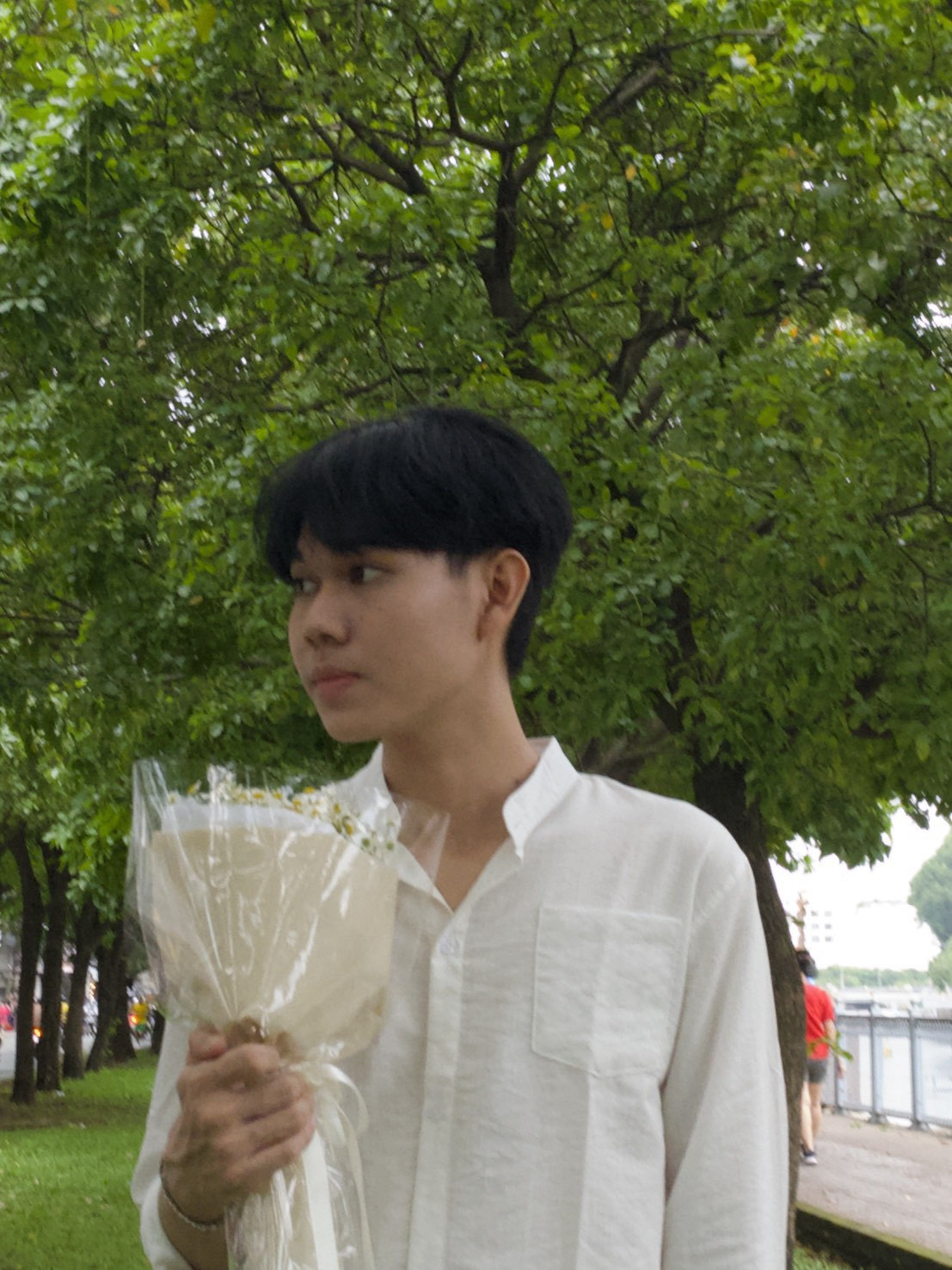 Hoàng Huy luôn tâm niệm, trong cuộc sống phải biết chia sẻ với khó khăn của người khác. (Ảnh: NVCC) Hoàng Huy luôn tâm niệm, trong cuộc sống phải biết chia sẻ với khó khăn của người khác. (Ảnh: NVCC)