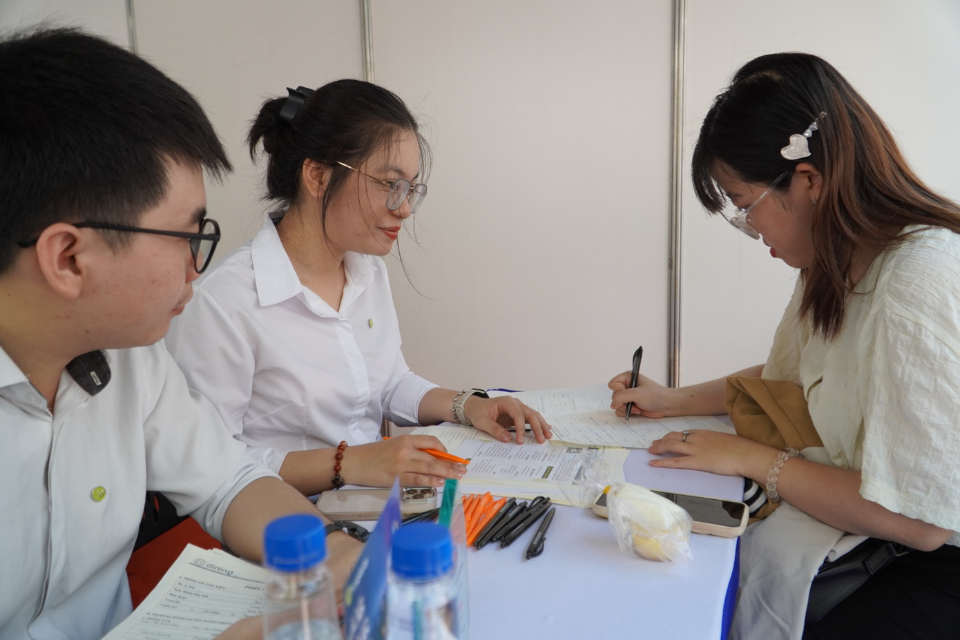 Phương thức này có chỉ tiêu xét tuyển tối đa là 5% tổng chỉ tiêu của ngành/nhóm ngành. Phương thức này có chỉ tiêu xét tuyển tối đa là 5% tổng chỉ tiêu của ngành/nhóm ngành.