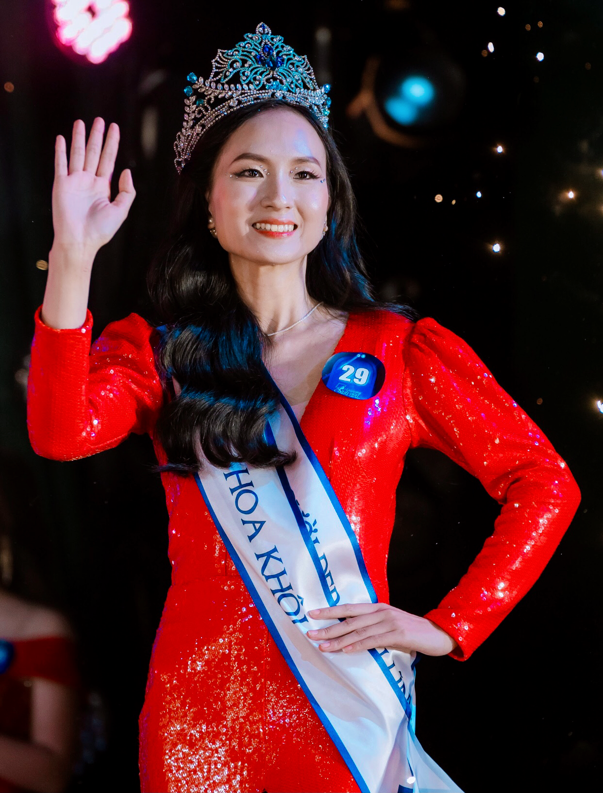 Mỹ Linh đăng quang danh hiệu Hoa khôi của trường ĐH Kinh tế - Luật 2024. (Ảnh: NVCC) Mỹ Linh đăng quang danh hiệu Hoa khôi của trường ĐH Kinh tế - Luật 2024. (Ảnh: NVCC)