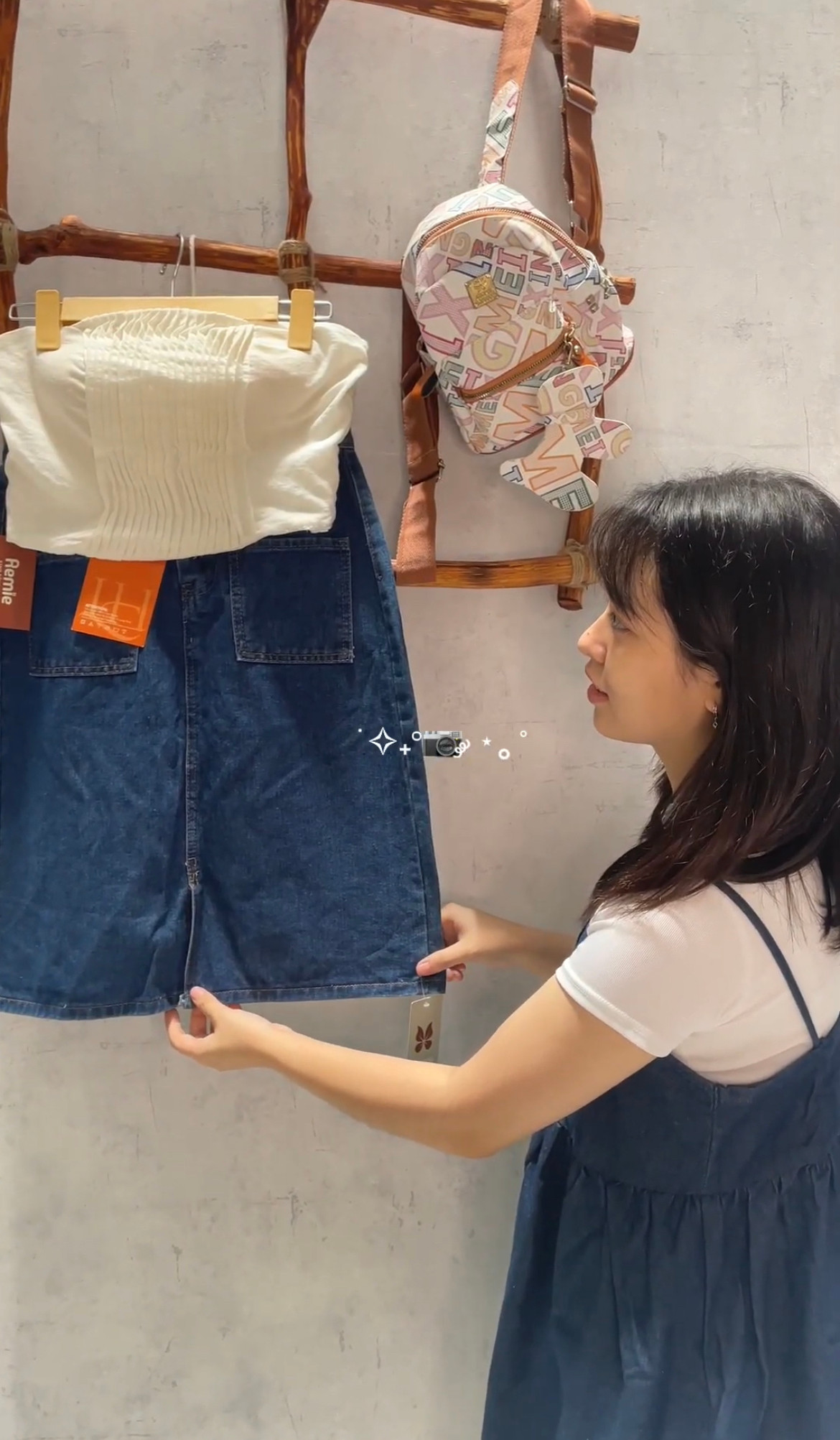 Duyên với niềm đam mê thời trang bền vững. Duyên với niềm đam mê thời trang bền vững.