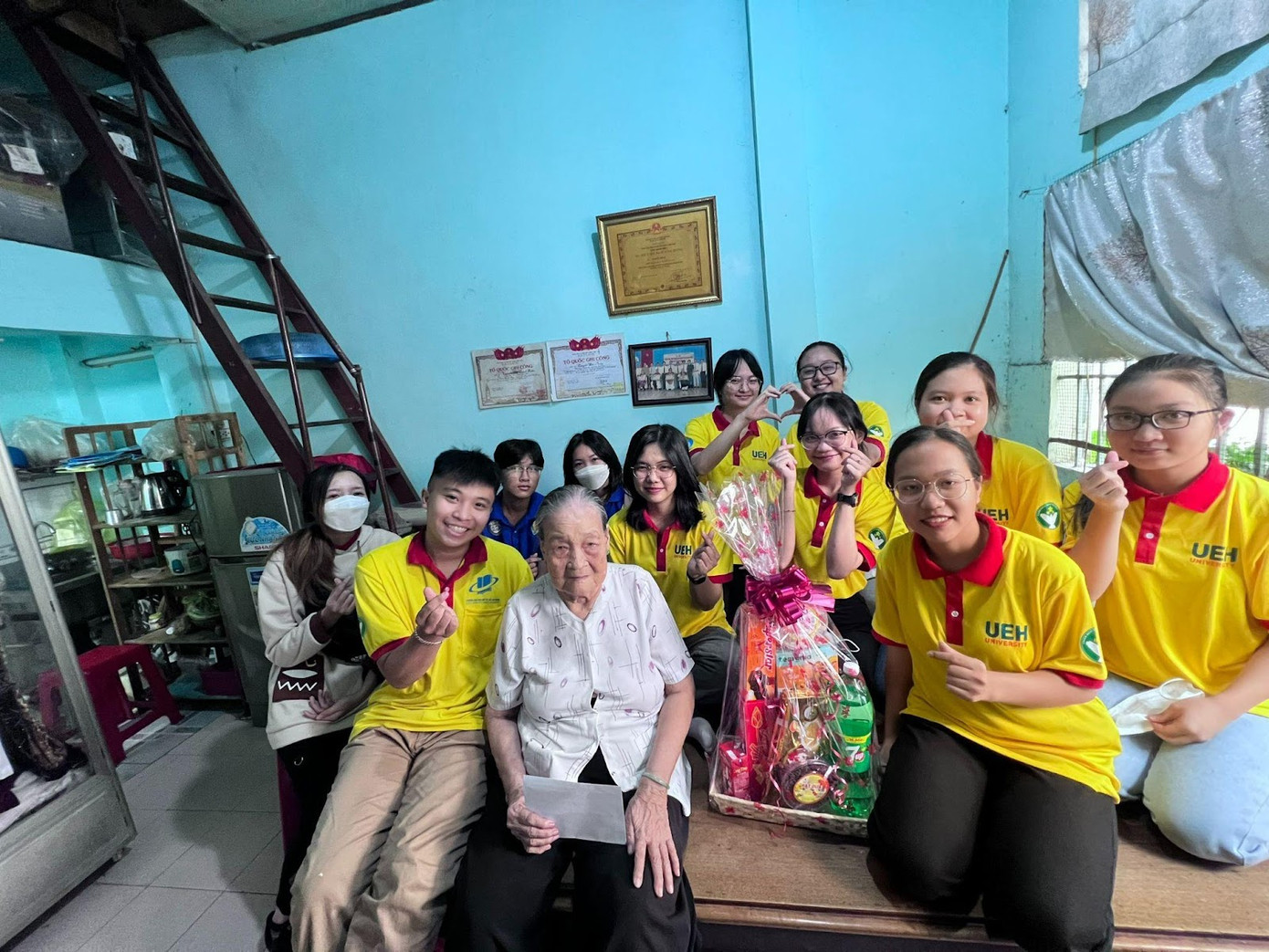 Nhiều bạn sinh viên có kế hoạch tham gia chương trình &apos;Xuân Tình nguyện&apos; khi trường cho nghỉ Tết Nguyên đán sớm.