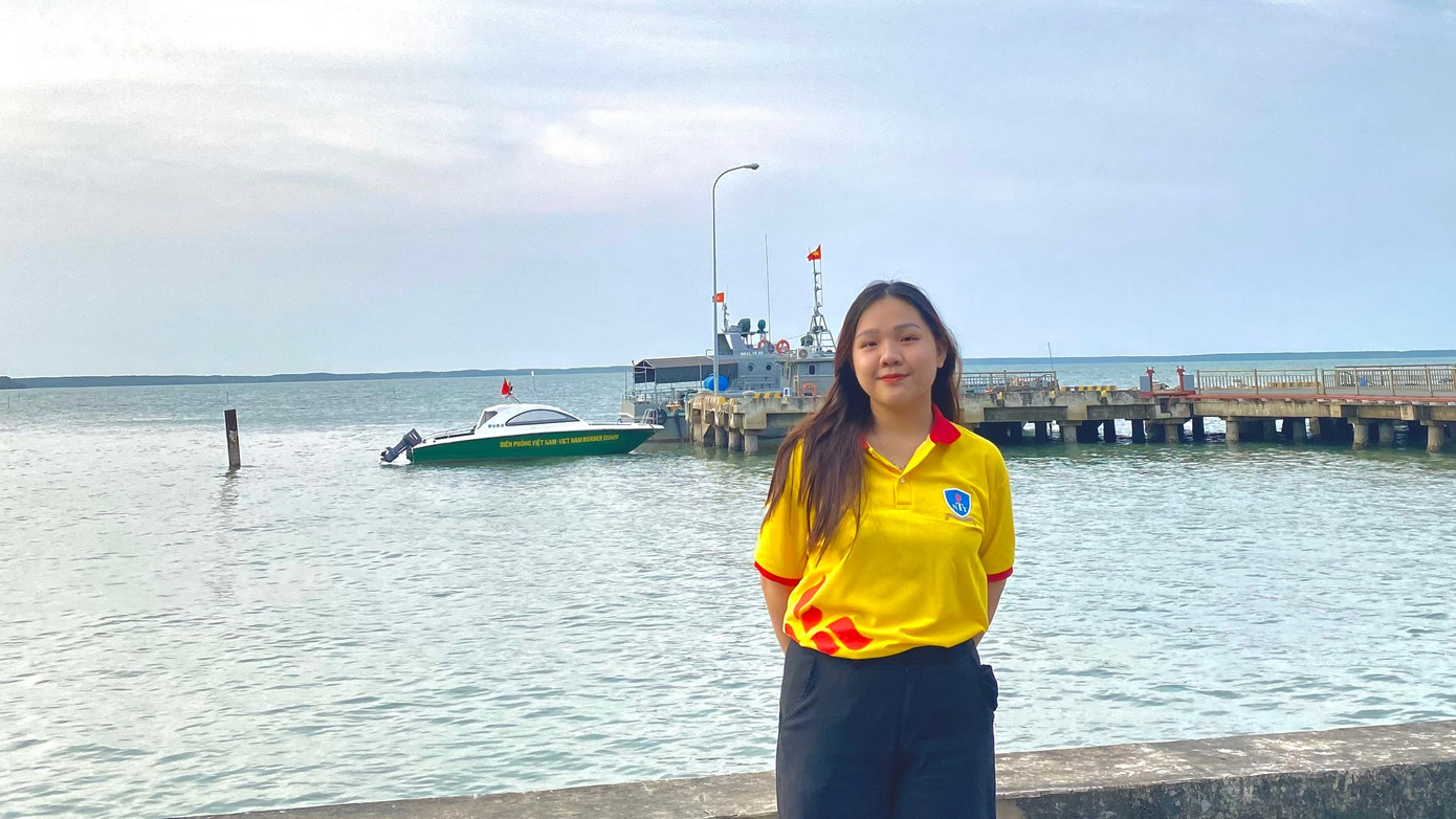 Vi tích cực tham gia các hoạt động thiện nguyện. Vi tích cực tham gia các hoạt động thiện nguyện.