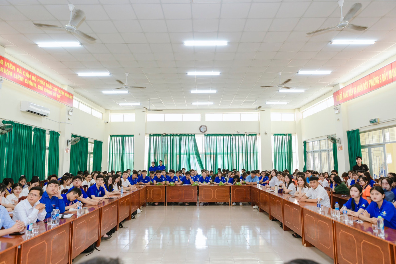 Quang cảnh tại buổi tọa đàm. (Ảnh: TLTĐ) Quang cảnh tại buổi tọa đàm. (Ảnh: TLTĐ)