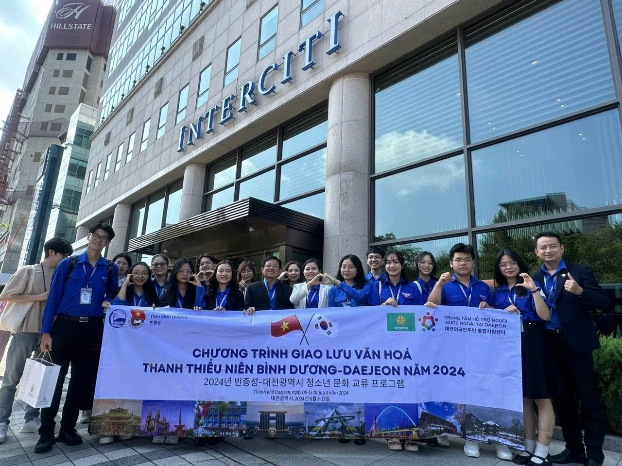 Đoàn đại biểu sinh viên tỉnh Bình Dương.