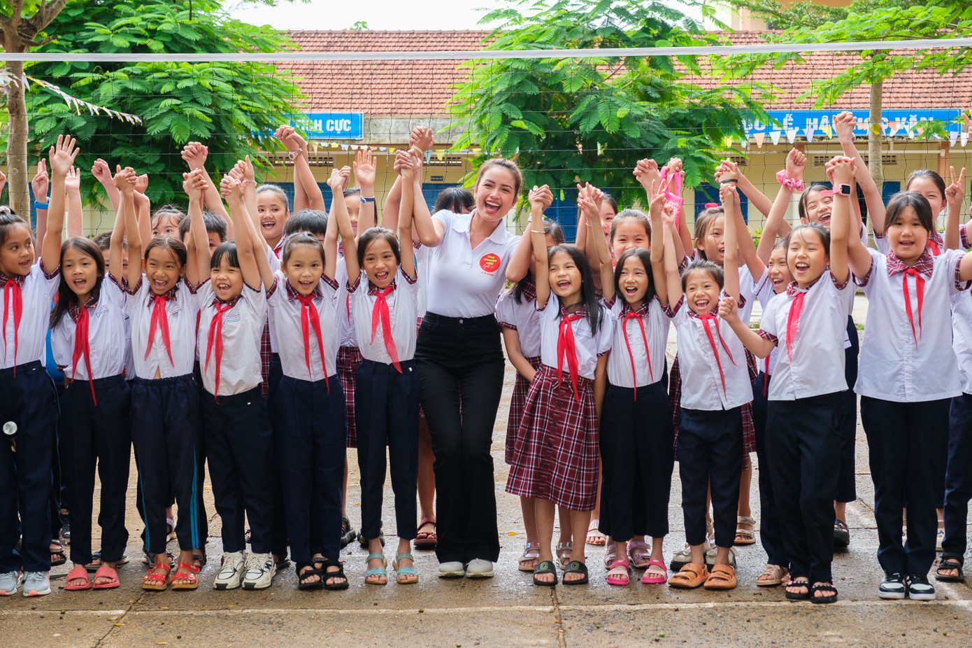 Niềm vui của các em nhỏ tại địa phương tham gia chương trình &quot;Vì nụ cười trẻ thơ 2024&quot;. (Ảnh: TLTĐ)