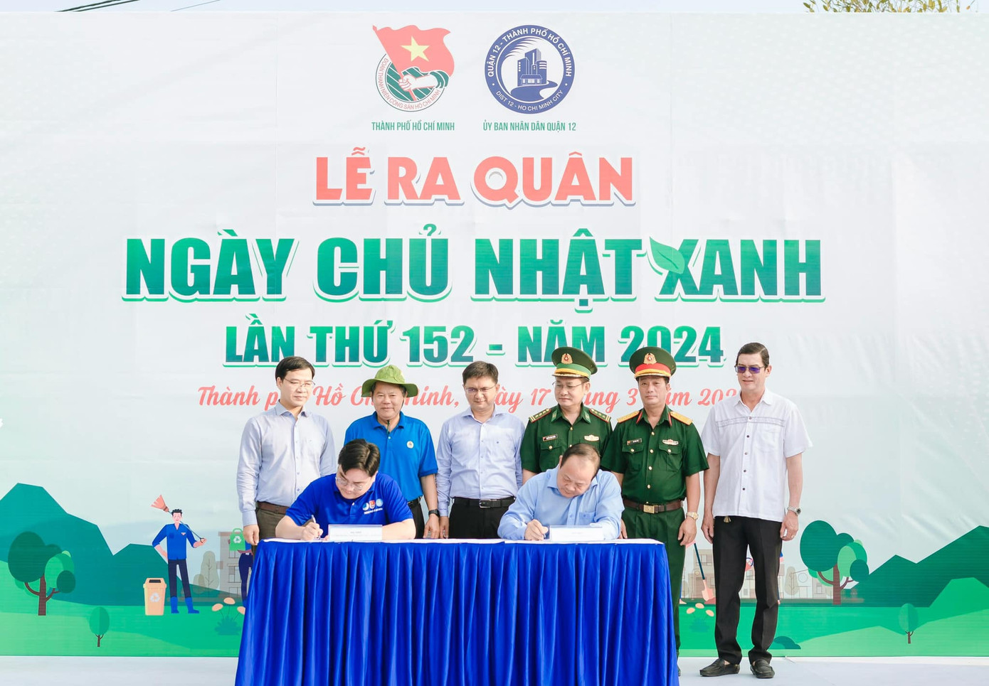 Lễ ký kết giữa Thành Đoàn TP. HCM và UBND Q. 12 về các nội dung sẽ thực hiện trong thời gian tới. (Ảnh: TLTĐ) Lễ ký kết giữa Thành Đoàn TP. HCM và UBND Q. 12 về các nội dung sẽ thực hiện trong thời gian tới. (Ảnh: TLTĐ)