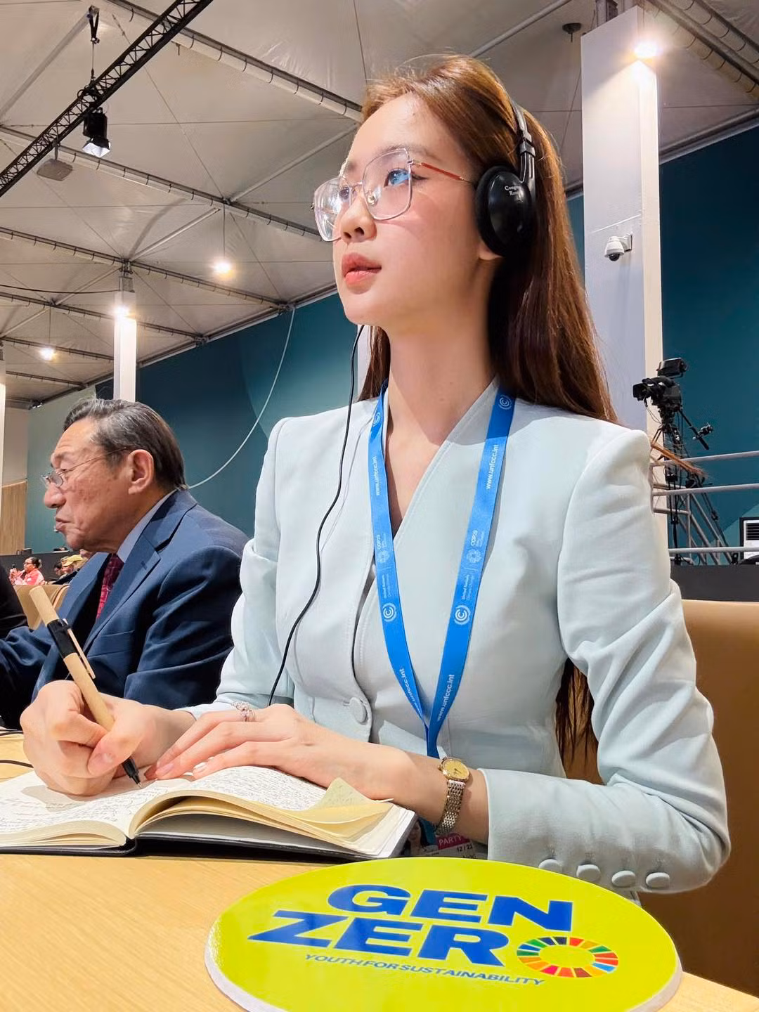 Founder của 'Gen Zero' tại Hội nghị Thượng đỉnh về biến đổi khí hậu của Liên Hợp Quốc lần thứ 29 - COP29. (Ảnh: NVCC)