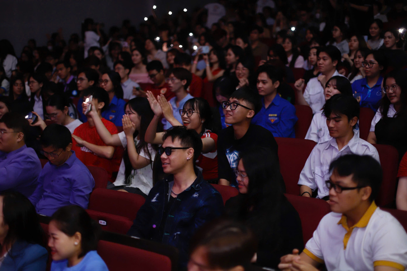 Chương trình thu hút hơn 700 sinh viên tham gia.