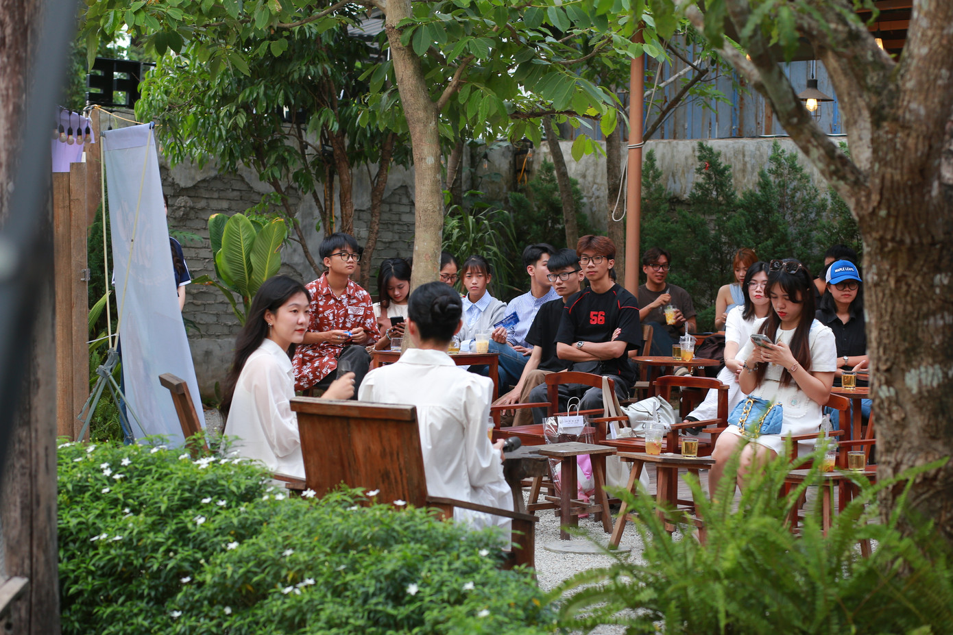 Buổi chia sẻ về kỹ năng Self - Reflection giúp bạn hiểu rõ bản thân thông qua quá khứ, là chìa khóa mở ra cánh cửa tương lai. (Ảnh: NCC) Buổi chia sẻ về kỹ năng Self - Reflection giúp bạn hiểu rõ bản thân thông qua quá khứ, là chìa khóa mở ra cánh cửa tương lai. (Ảnh: NCC)