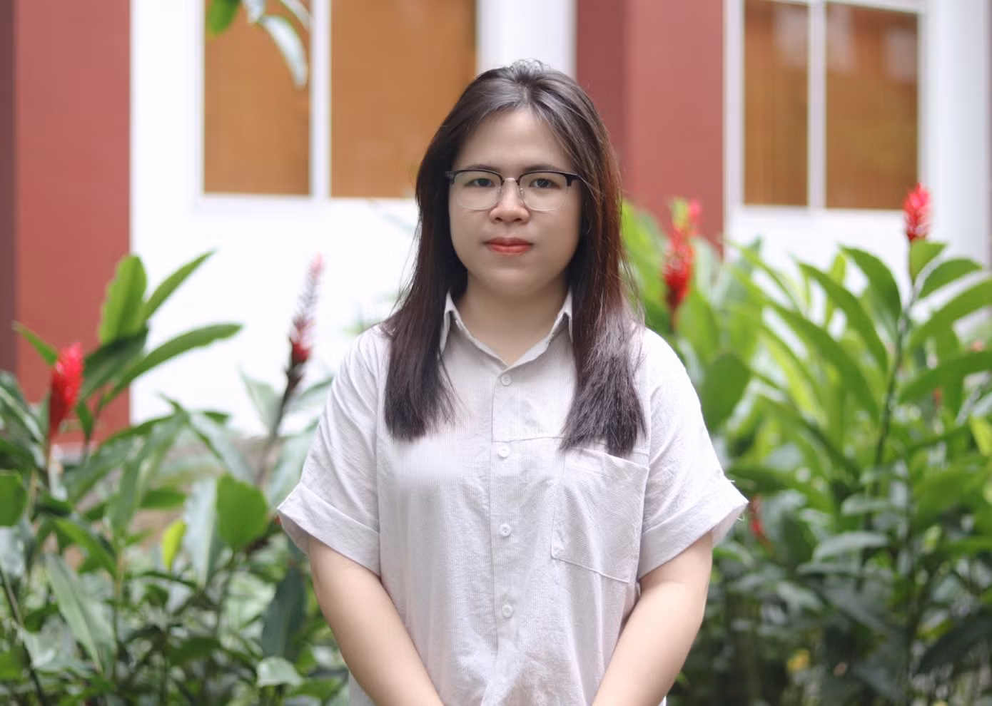 Nữ sinh viên hết mình nghiên cứu về lĩnh vực công nghệ sinh học để góp phần tạo tiền đề phát triển các sản phẩm công nghệ trong tương lai. (Ảnh: NVCC) Nữ sinh viên hết mình nghiên cứu về lĩnh vực công nghệ sinh học để góp phần tạo tiền đề phát triển các sản phẩm công nghệ trong tương lai. (Ảnh: NVCC)