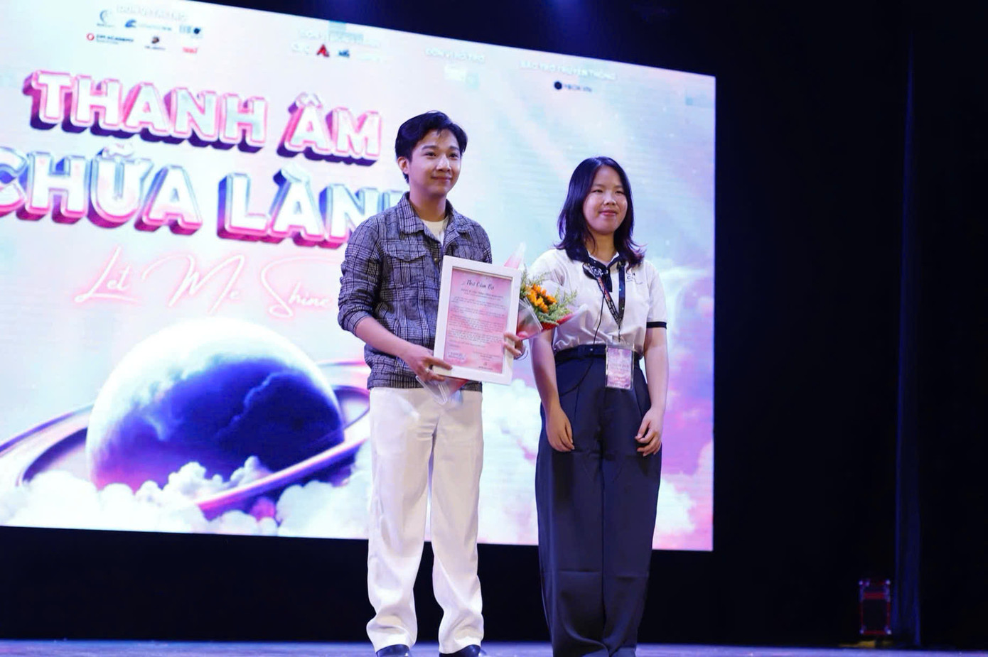 Diễn giả Trần Công Minh Đức chia sẻ tại chương trình.