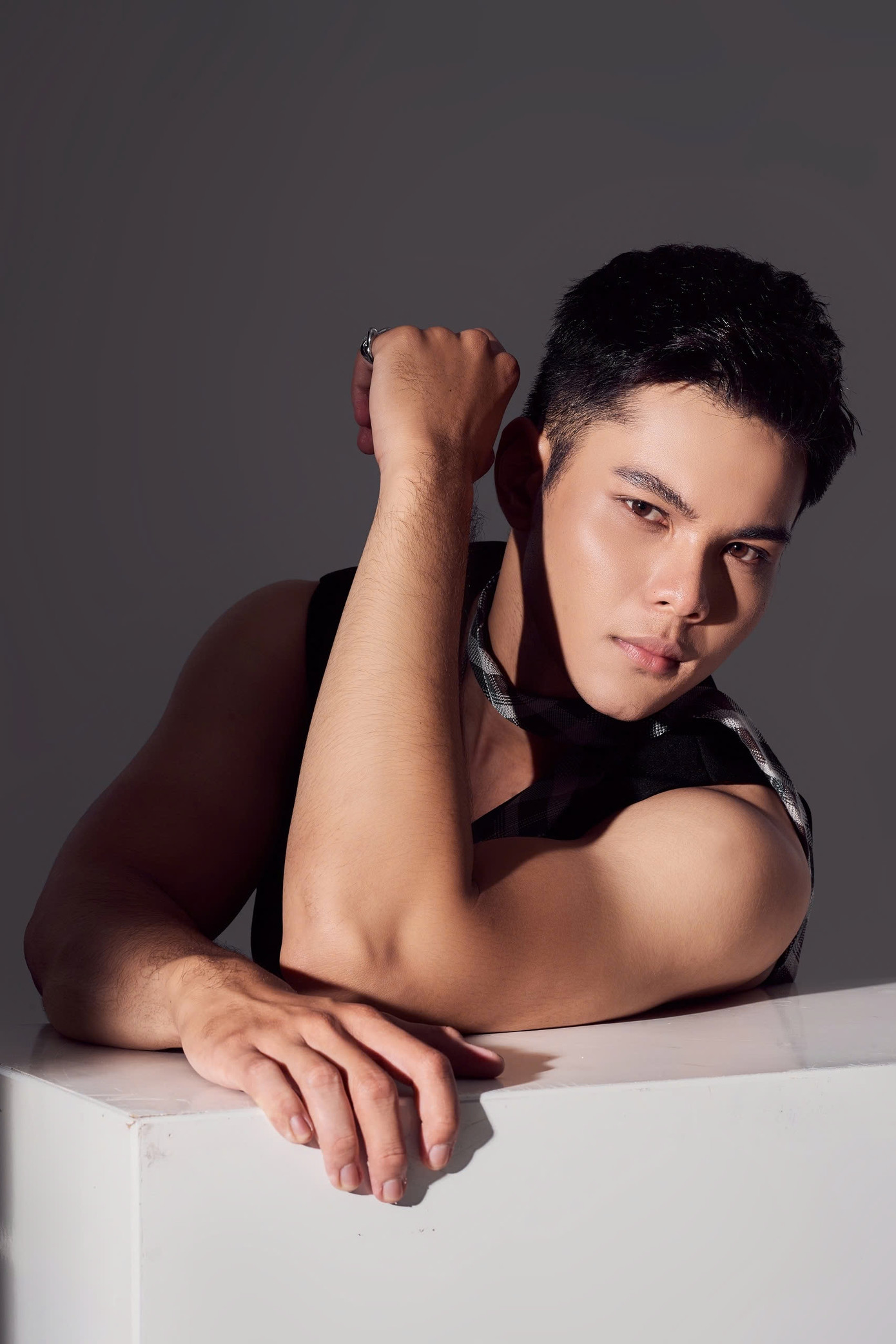 Quốc Thắng từng tham dự trình diễn tại Tuần lễ Thời trang quốc tế ASEAN. Quốc Thắng từng tham dự trình diễn tại Tuần lễ Thời trang quốc tế ASEAN.