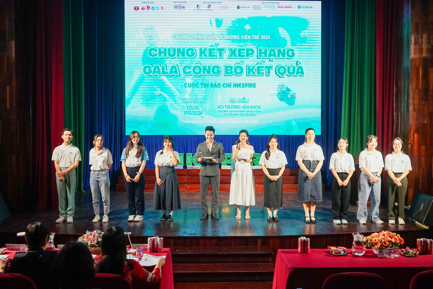 Trải qua những phần thi cam go, chương trình 'Tuần lễ phóng viên trẻ - INKSPIRE' chọn 9 thí sinh tham dự vòng Chung kết.