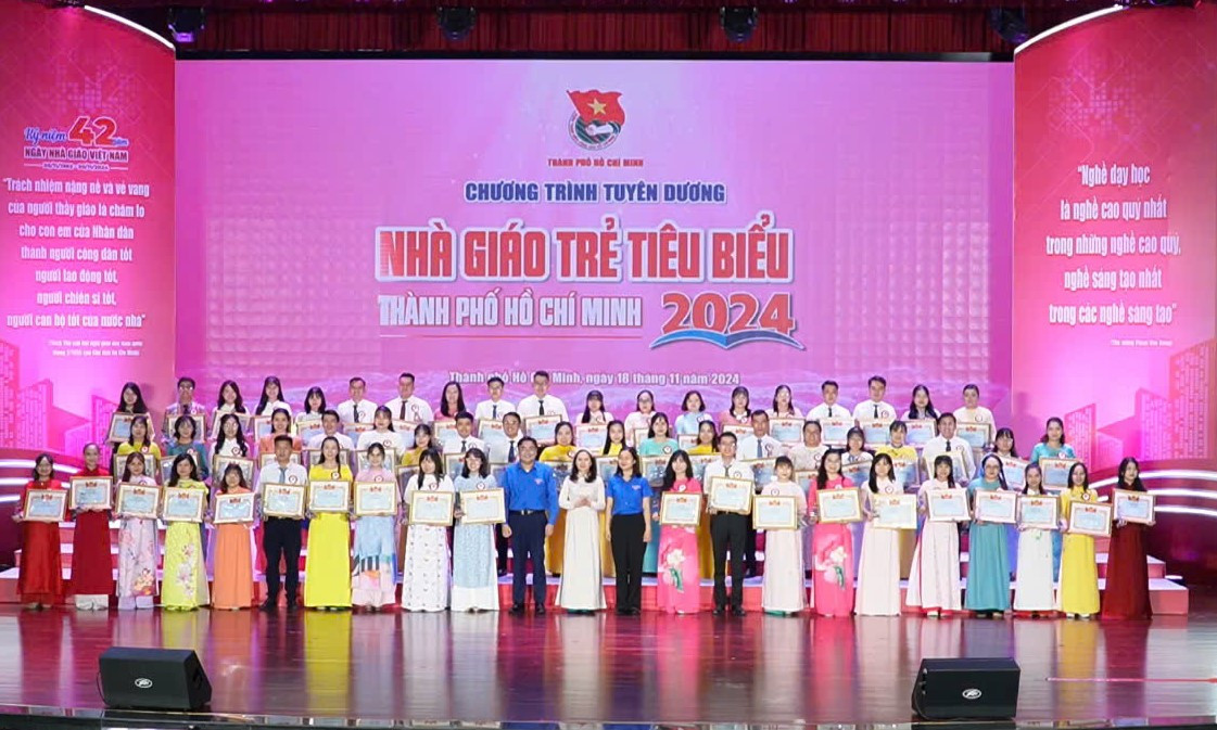 457 gương &apos;Nhà giáo trẻ tiêu biểu TP. HCM&apos; năm 2024 được tuyên dương trong dịp này.