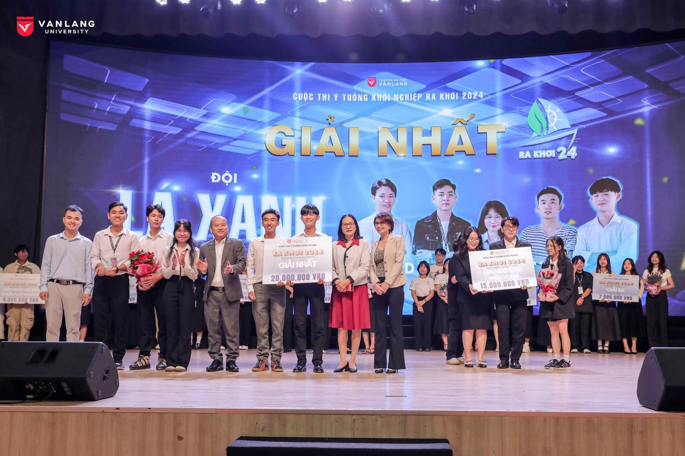 Dự án “Tranh sinh học – Biopicture” từ đạt giải Nhất cuộc thi khởi nghiệp “Ra khơi 2024”.