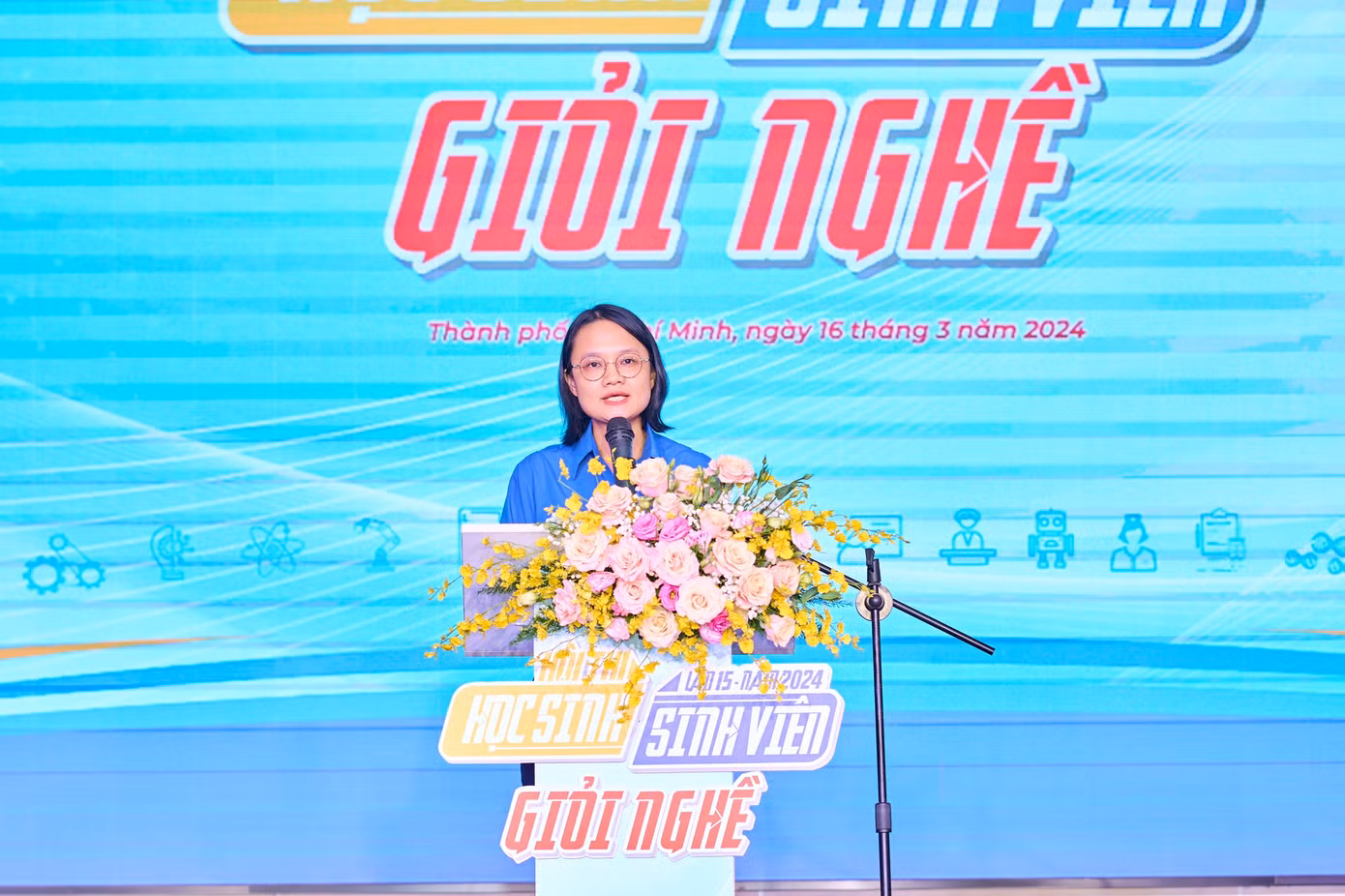 Chị Trần Thu Hà – Phó Bí thư Thành Đoàn, Chủ tịch Hội Sinh viên TP. HCM phát biểu tại Hội thi. Chị Trần Thu Hà – Phó Bí thư Thành Đoàn, Chủ tịch Hội Sinh viên TP. HCM phát biểu tại Hội thi.
