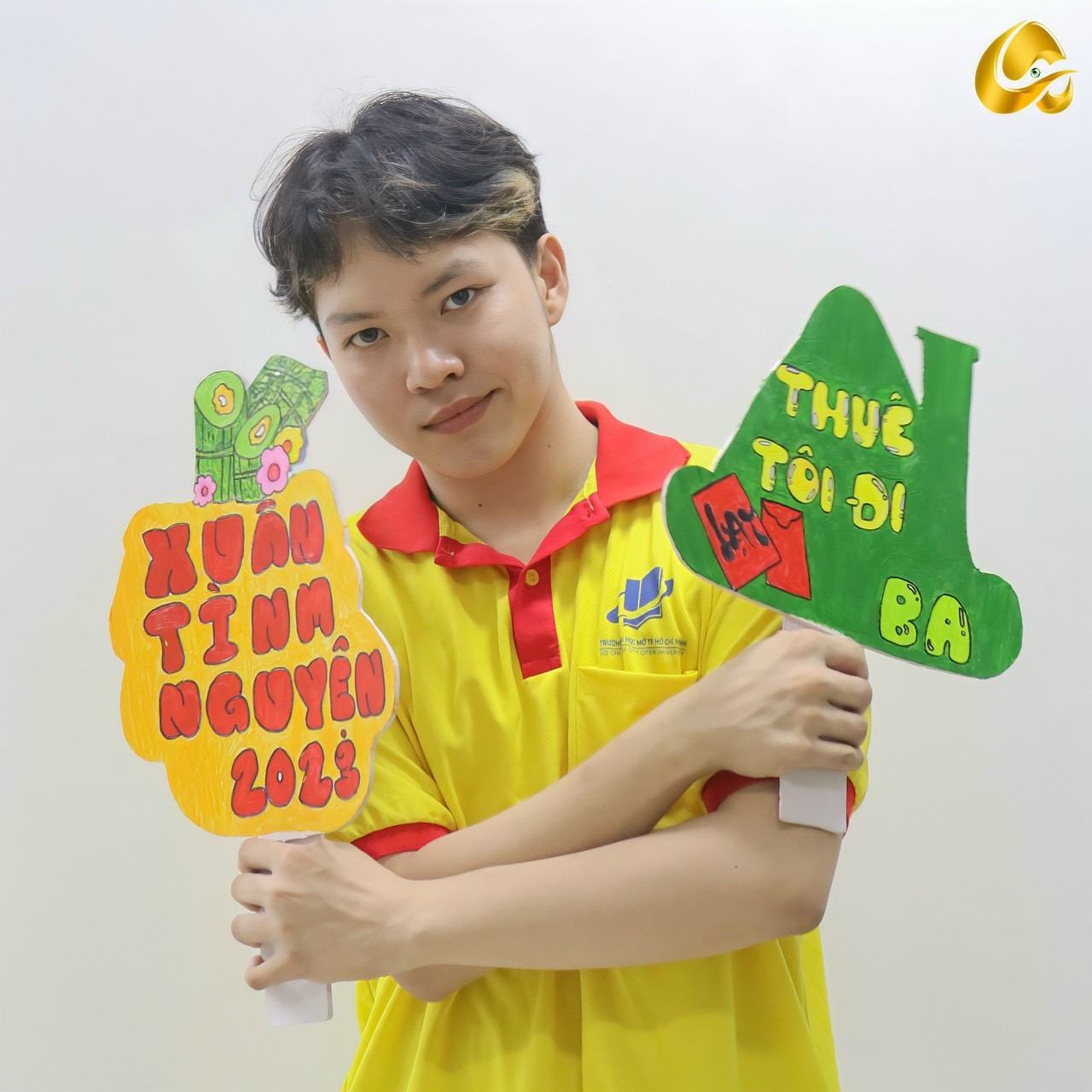 Văn Khắc tích cực tham gia các hoạt động thiện nguyện. Văn Khắc tích cực tham gia các hoạt động thiện nguyện.