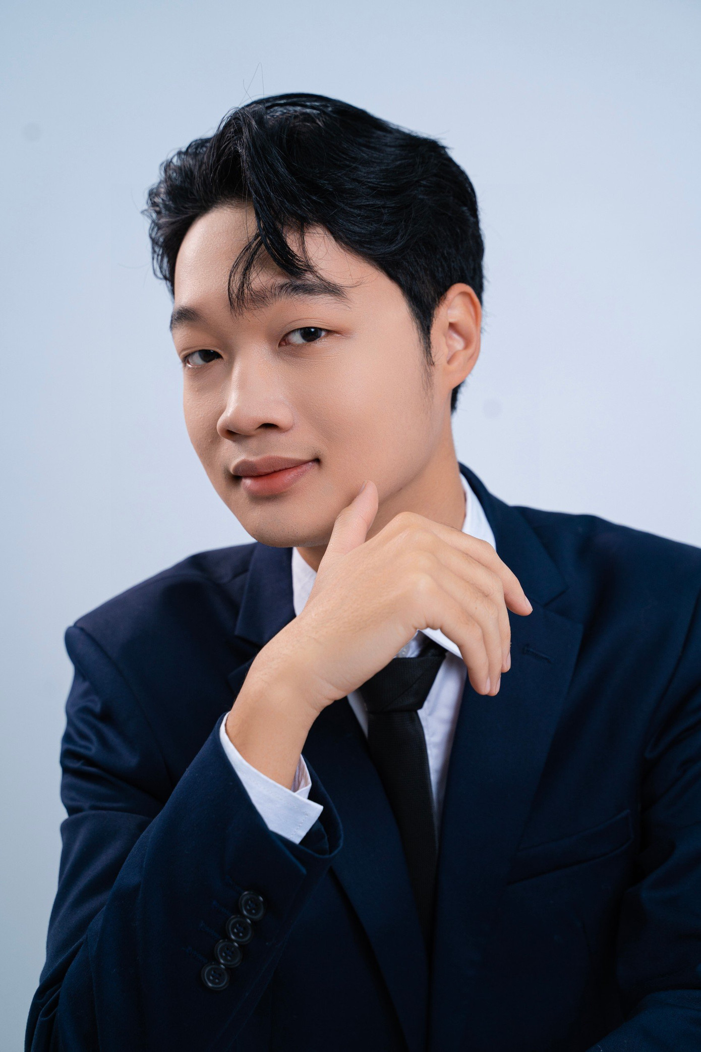 Chân dung MC La Thành. Chân dung MC La Thành.