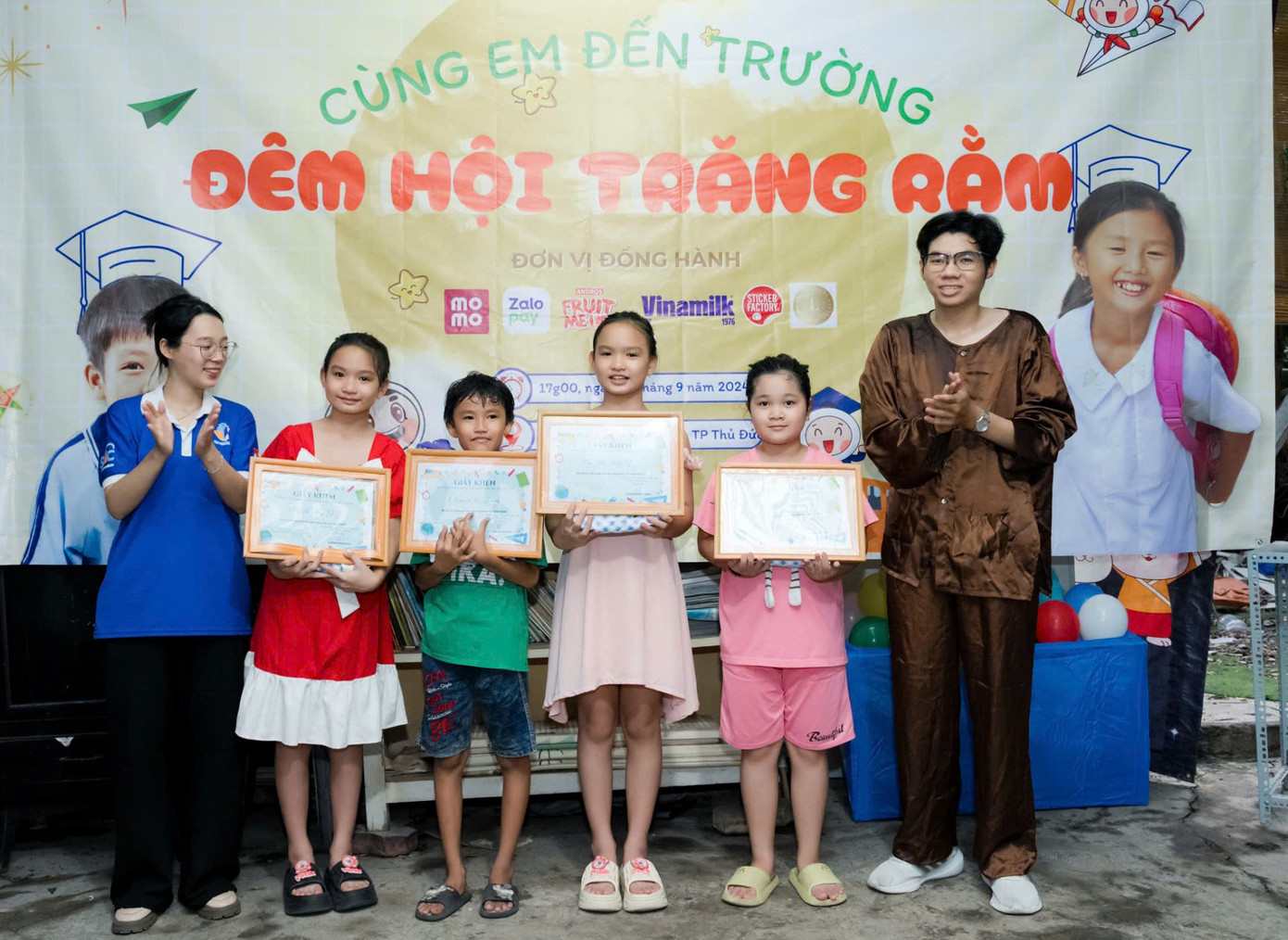 Công Khiêm tích cực tham gia các hoạt động thiện nguyện trong nhiều vai trò khác nhau.