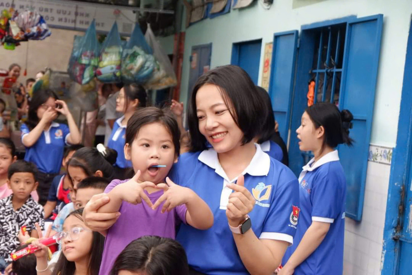 Tuyết Tâm yêu thích công việc tình nguyện vì được cống hiến cho cộng đồng, đó cũng như một lời cảm ơn những gì cô đã được nhận được trong cuộc sống.