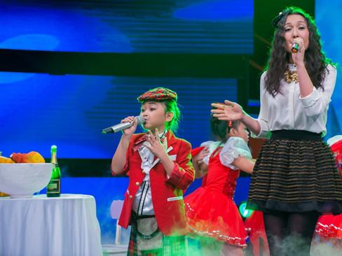 Khi tham gia chương trình, Anna Trương đã được gợi lại rất nhiều ký ức vì hồi bé cô cũng tham gia rất nhiều hoạt động văn nghệ ở trường