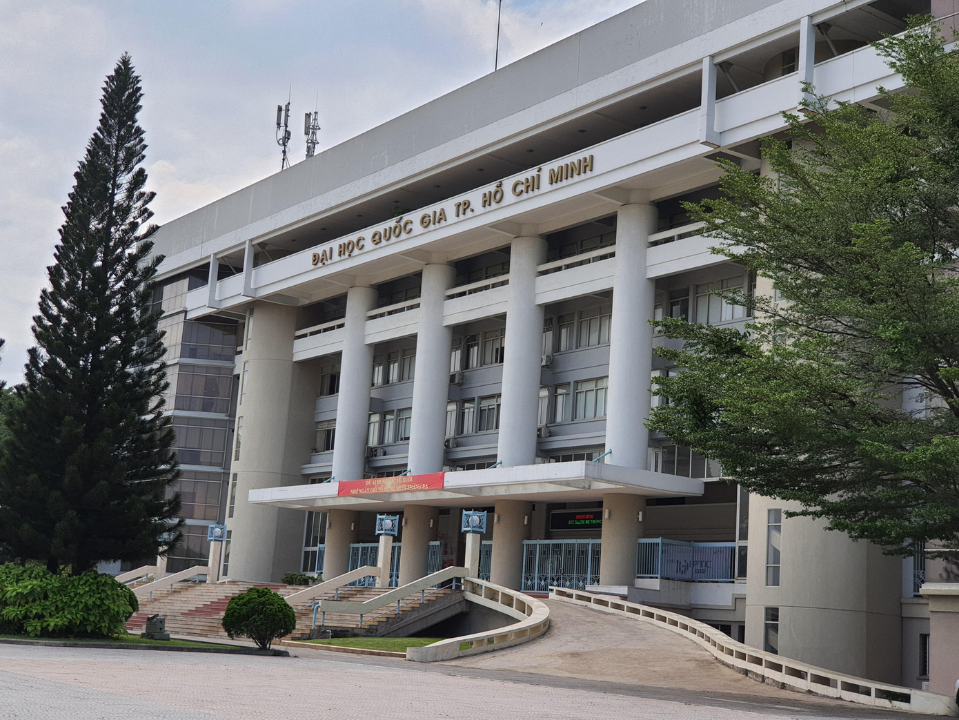 ĐHQG TPHCM kiến nghị thành lập thêm 2 trường Đại thành viên