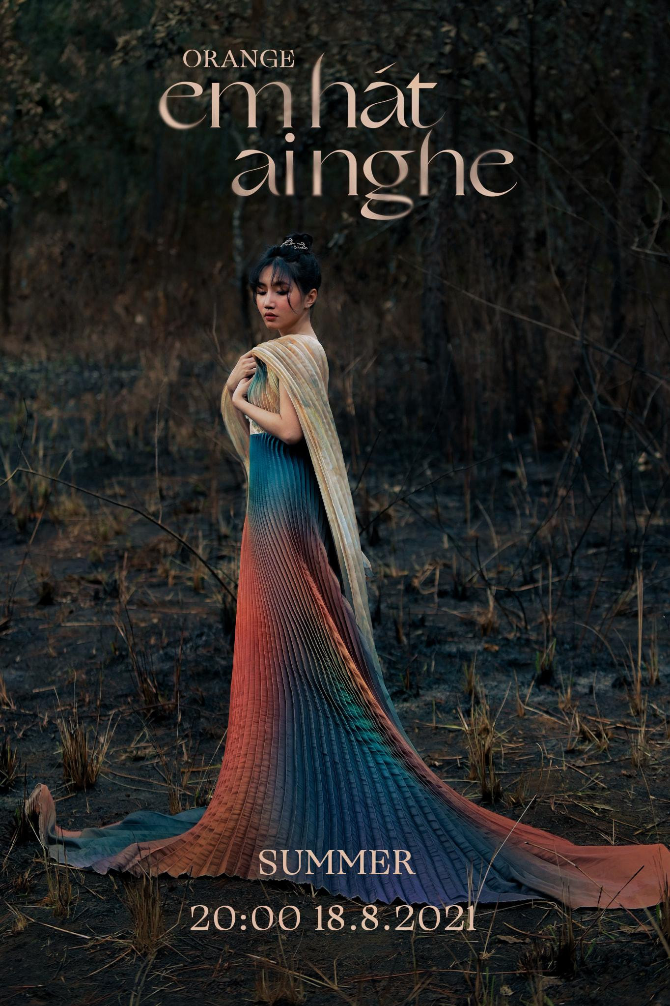 Tác phẩm của Qúi Trần trong MV của ca sĩ Orange Tác phẩm của Qúi Trần trong MV của ca sĩ Orange