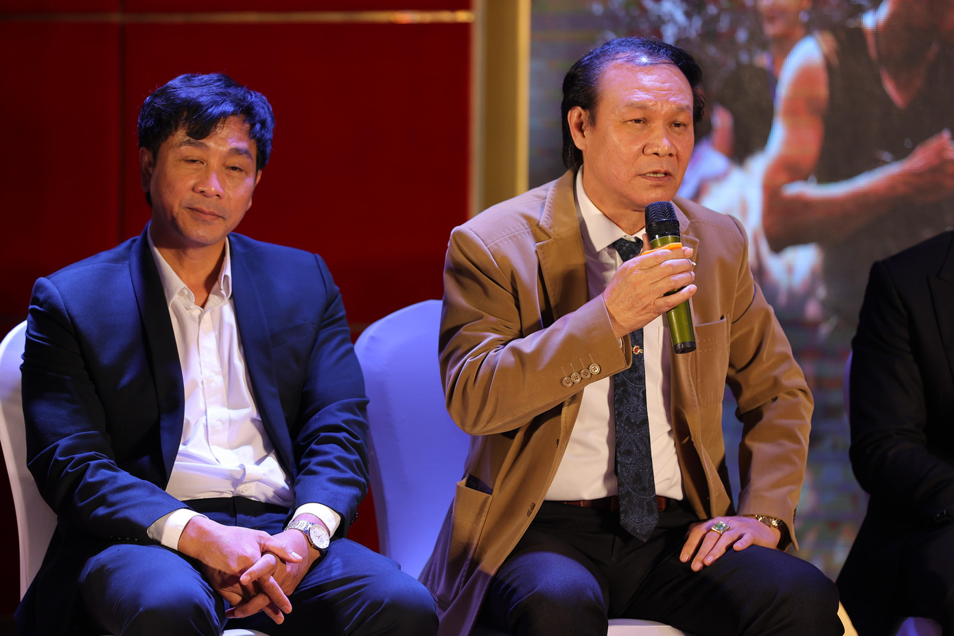 Hai trùm cuối của "Bão ngầm"