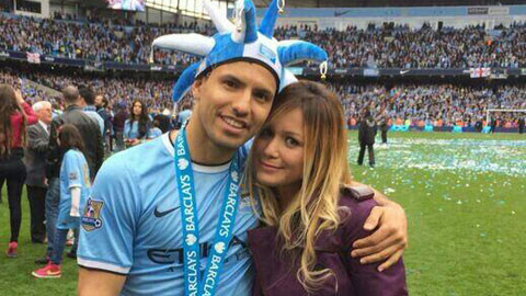 Aguero không đến Việt Nam do bận... cưới vợ ảnh 2