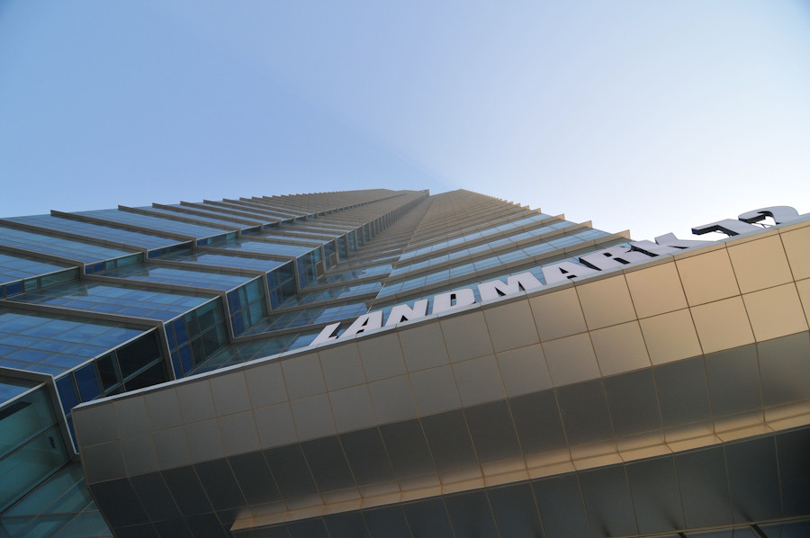 Keangnam Landmark 72 - tòa nhà cao nhất Việt Nam với chiều cao 350m, 72 tầng với 1.914 bậc thang