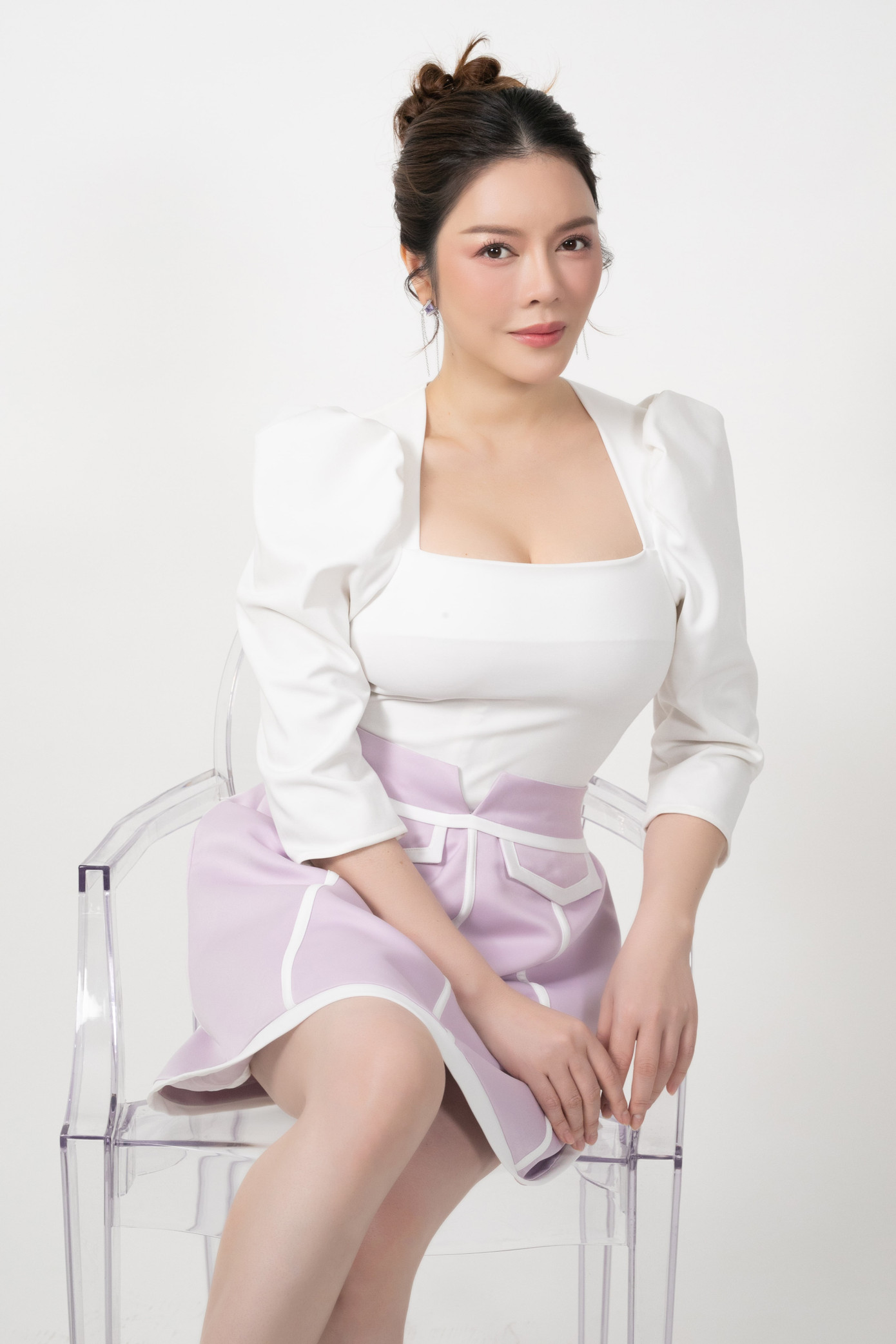 'Nữ hoàng kim cương' Lý Nhã Kỳ: 'Tôi ngưỡng mộ chuyện tình của Ngô Thanh Vân và Huy Trần' ảnh 4