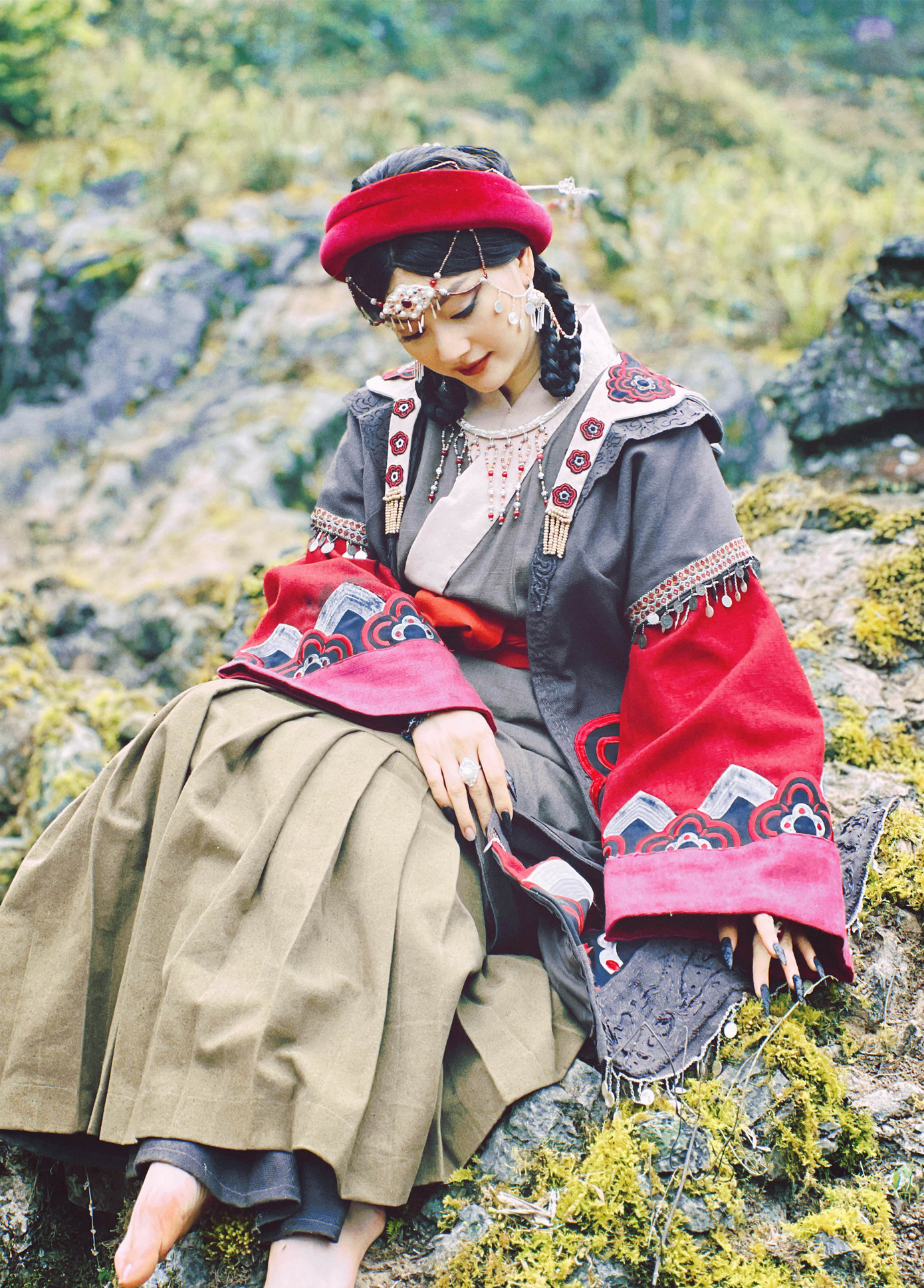 Sau loạt tin đồn, diễn viên Lan Phương lên tiếng giải thích về hiểu lầm mang bầu khi đóng phim ảnh 5 Sau loạt tin đồn, diễn viên Lan Phương lên tiếng giải thích về hiểu lầm mang bầu khi đóng phim ảnh 5